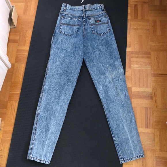 🌟Vintage🌟 high waisted mom jeans size 24 - Picture 2 of 3